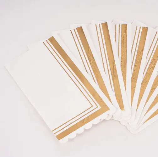 Mitä eroa on paperipyyhkeellä ja paperilautasliinalla?